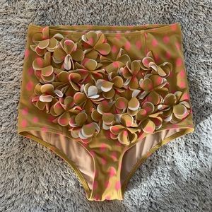Kortni Jeane 3D floral swimsuit bottom small